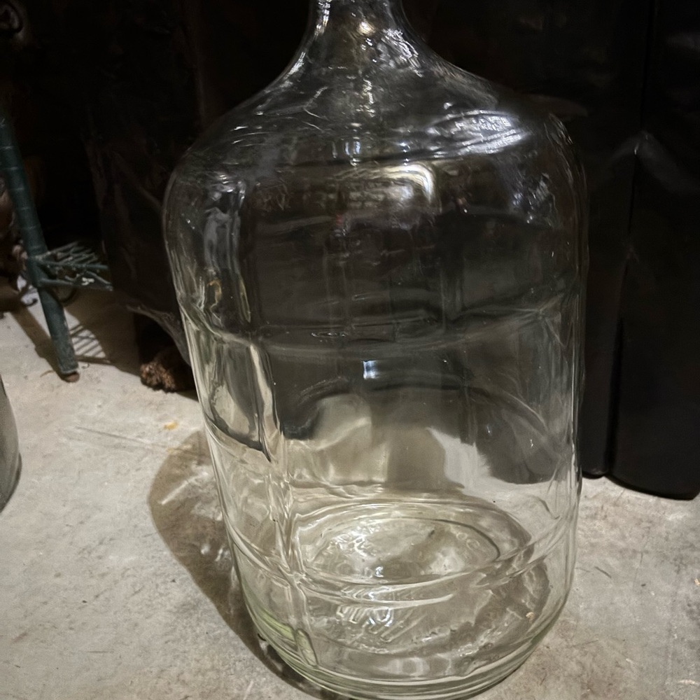 This 5 gallon glass jug is not a vase. It is for Home brewing wine making
